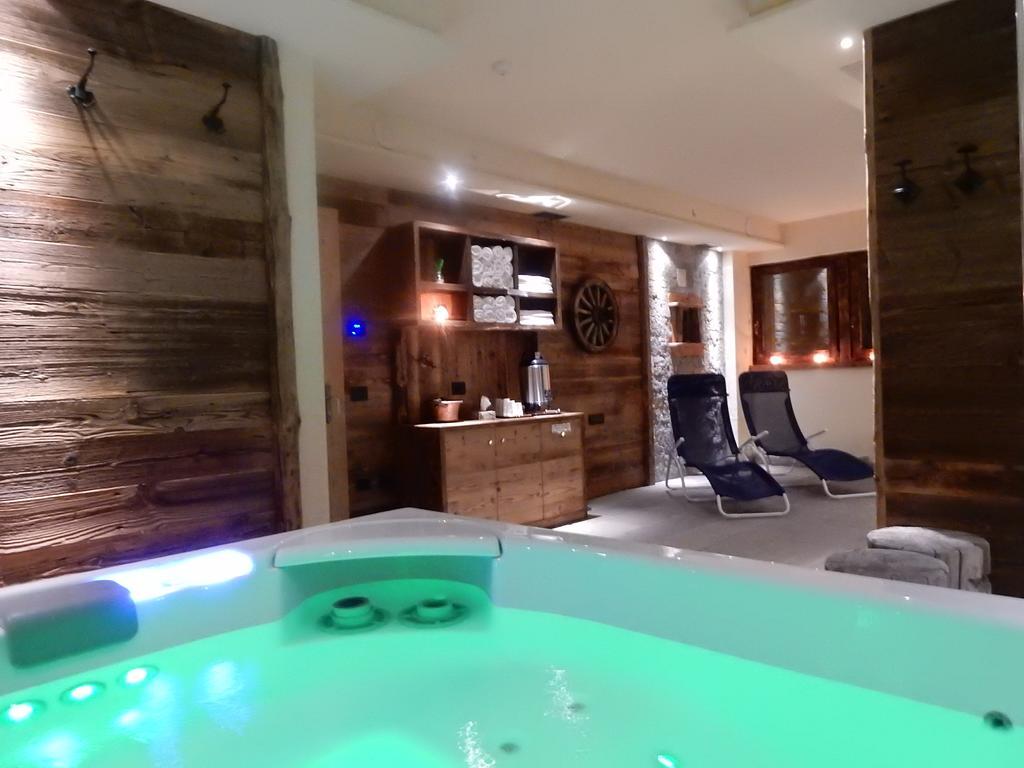 Residence Baita Cusini Ливиньо Экстерьер фото
